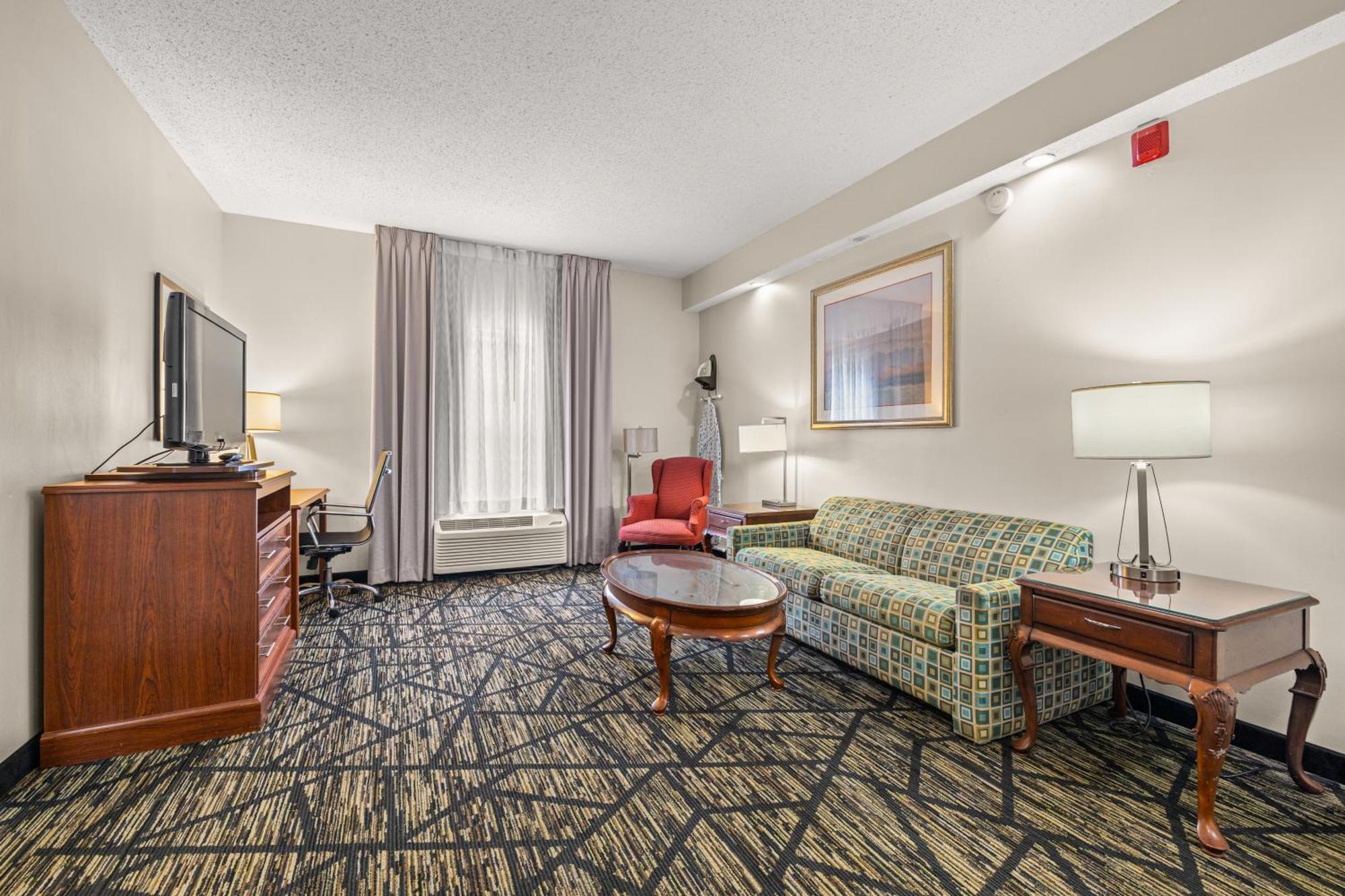 Quality Inn 2*